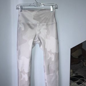 Barely worn Alo leggings